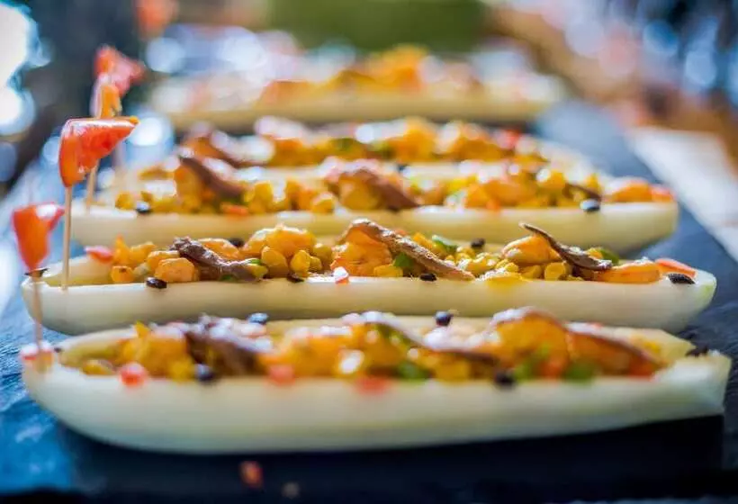 Hotel Nobila Airport