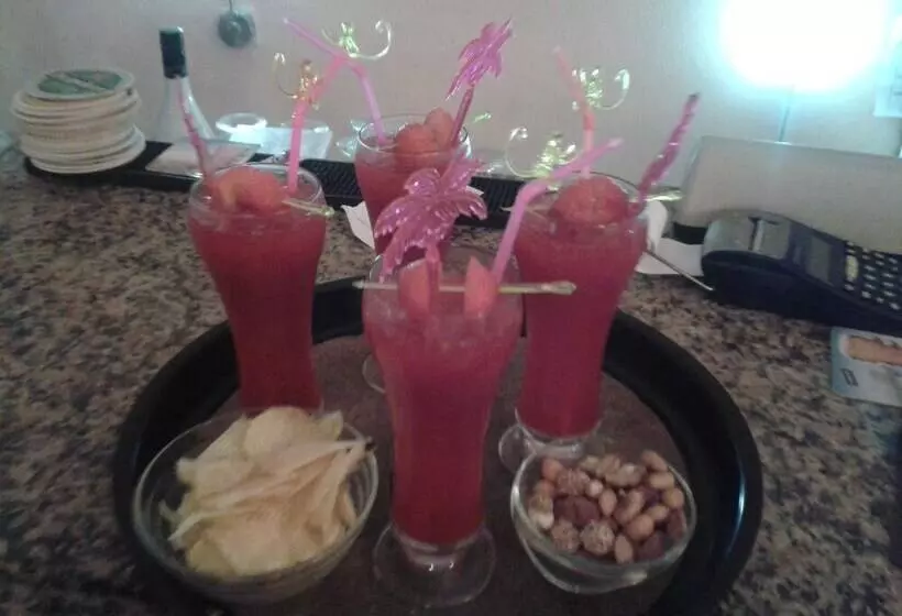 田舎風ホテル Elite Apartments