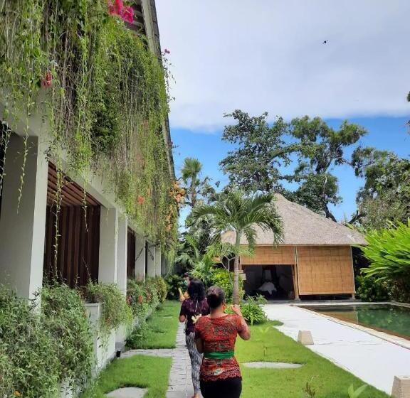 Otel The Open House Jimbaran Bali