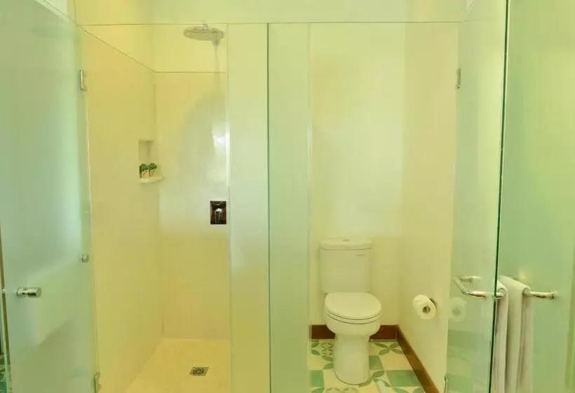 Hotel The Open House Jimbaran Bali