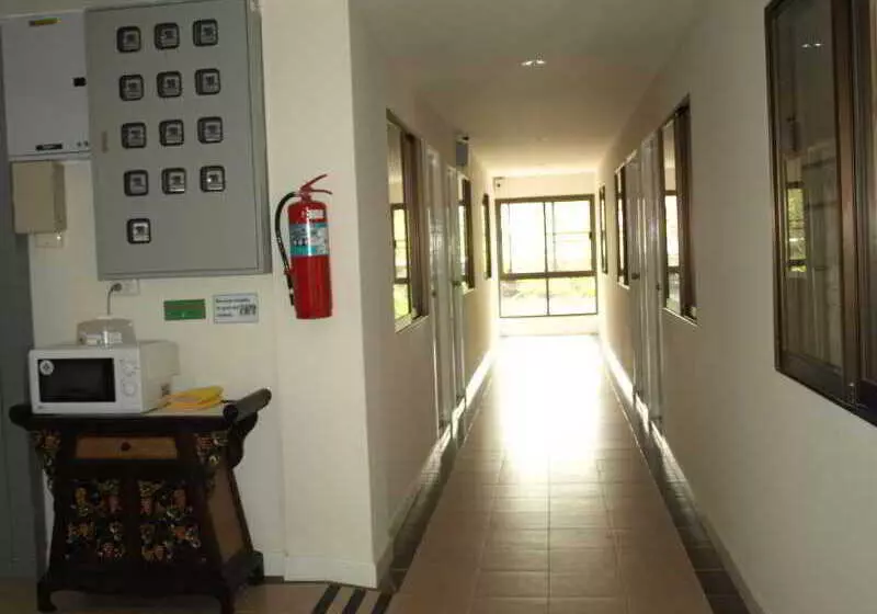 Отель Varada Place