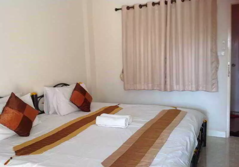 Отель Varada Place