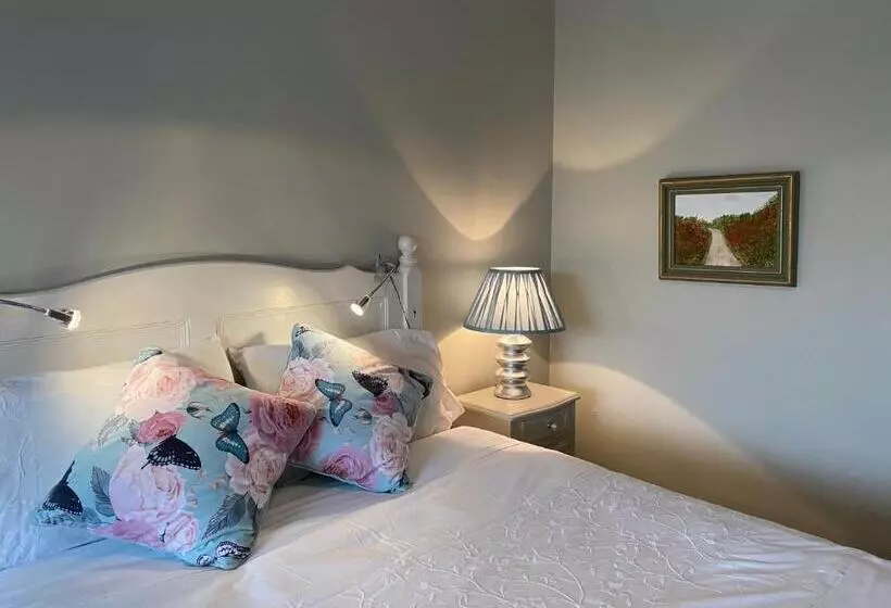 River Meadows B&b