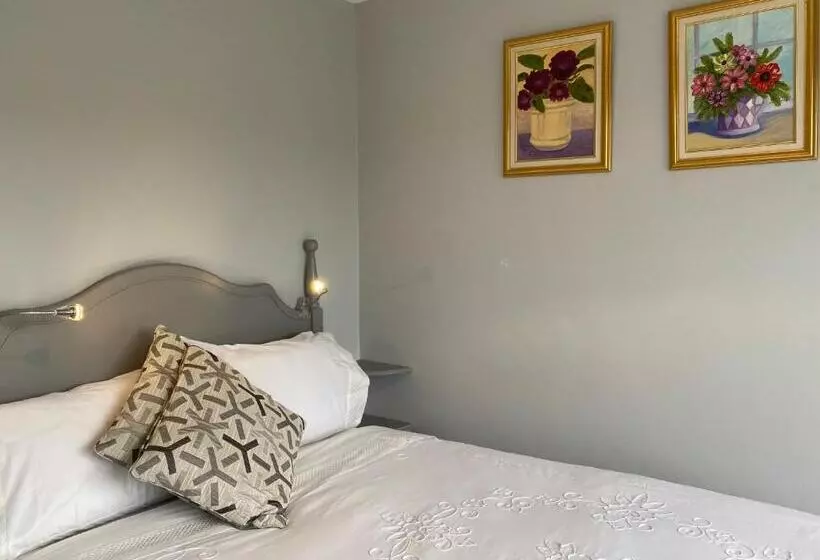 River Meadows B&b