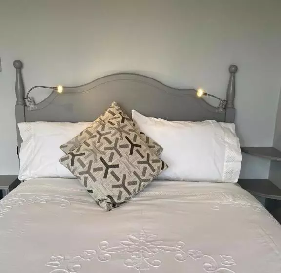 River Meadows B&b
