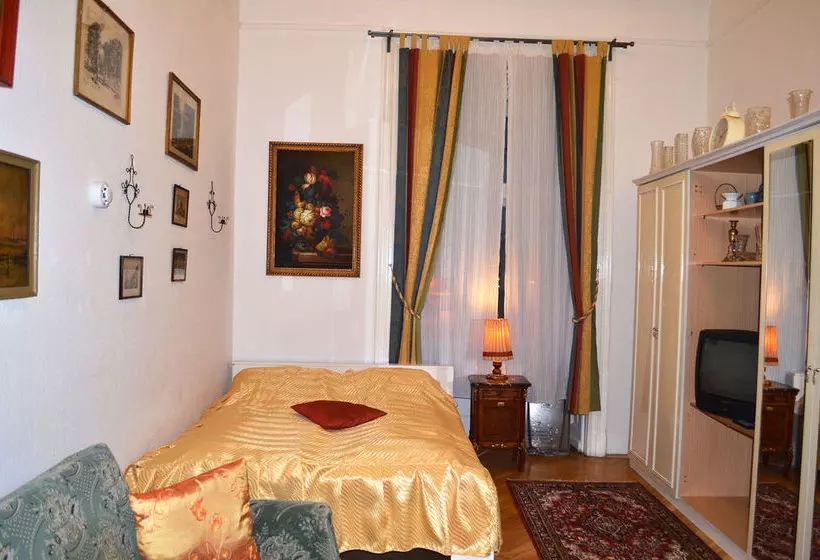 Corvinszigony Apartments