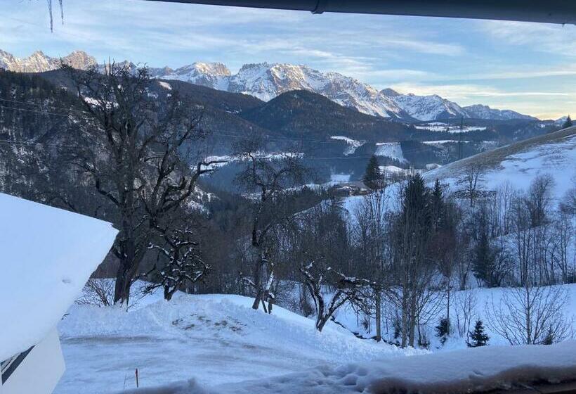 مبيت وإفطار Reiterhof Familie Laubichler