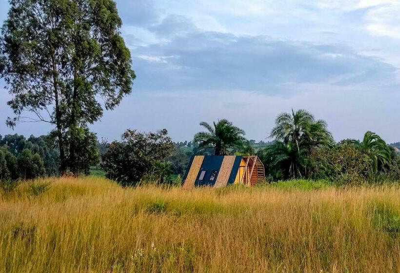 هتل Akira Alira Lodge