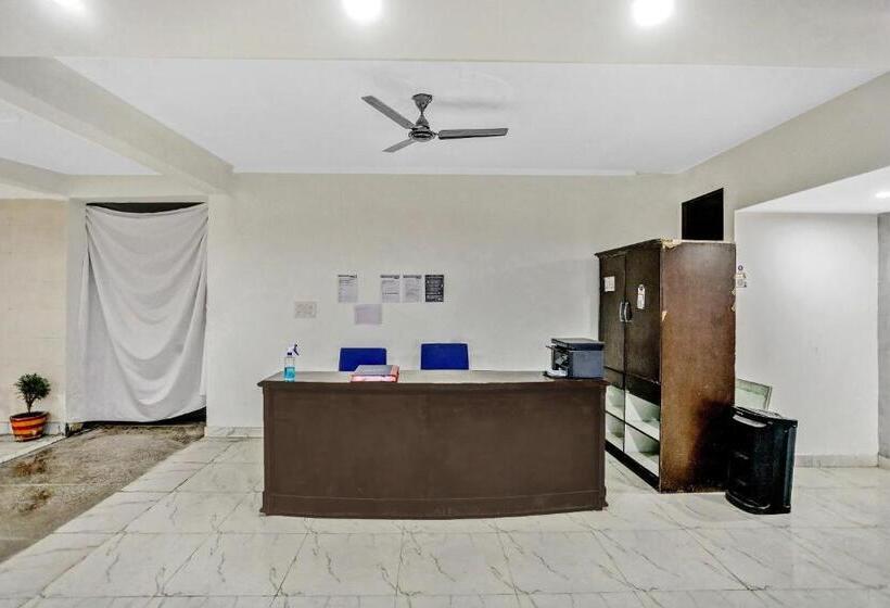 Отель Collection O Ap Grand