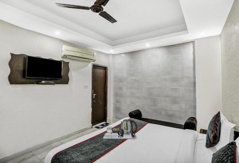 Отель Collection O Ap Grand