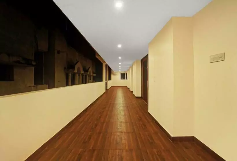 Hotelli Capital O De Alphabet Kakinada