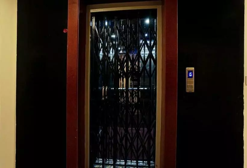 Hotelli Capital O De Alphabet Kakinada