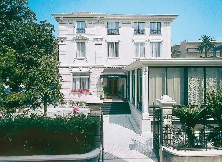 Hotelli Villa Elena