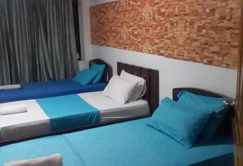 Pension Hostal El Naufrago 2