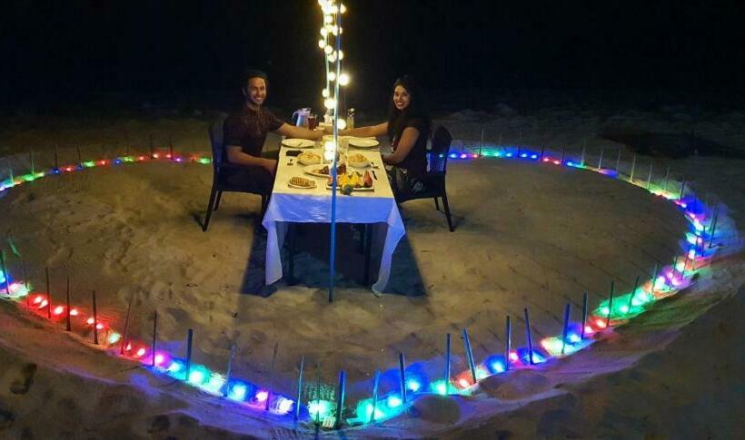 پانسیون White Sand Himandhoo