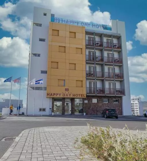 هتل Happy Day