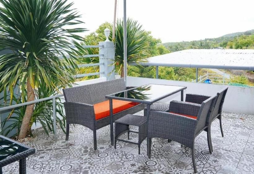 בית מלון כפרי Negra Mountain Resort