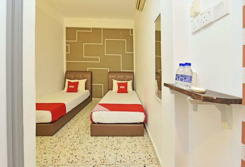 Hotel Oyo 90427 Mm Homestay