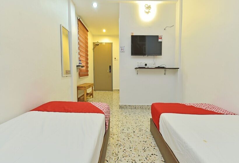 Hotel Oyo 90427 Mm Homestay