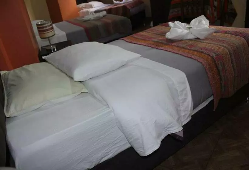 ホテル Hostal Qorisonqo Inn Ollantaytambo