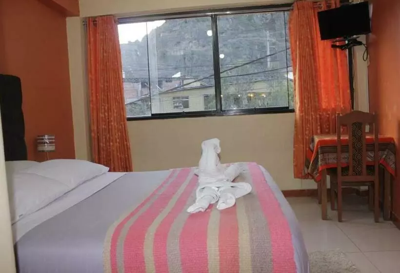 ホテル Hostal Qorisonqo Inn Ollantaytambo