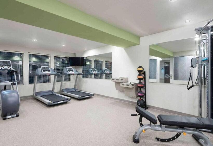 בית מלון כפרי Woodspring Suites Cedar Park  Austin North