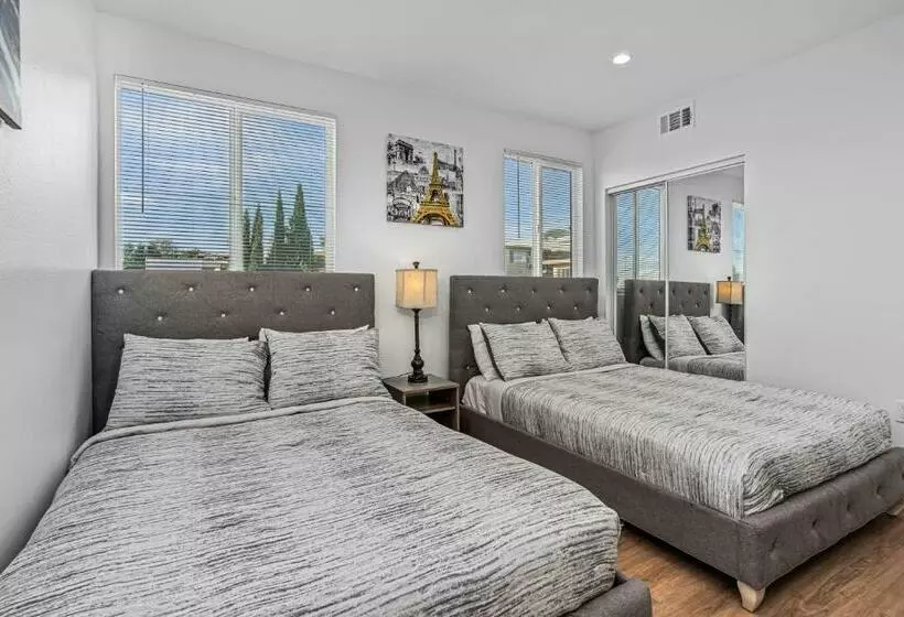 پانسیون Downtown La Stylish Suites