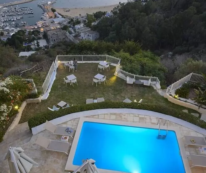 پانسیون La Demeure