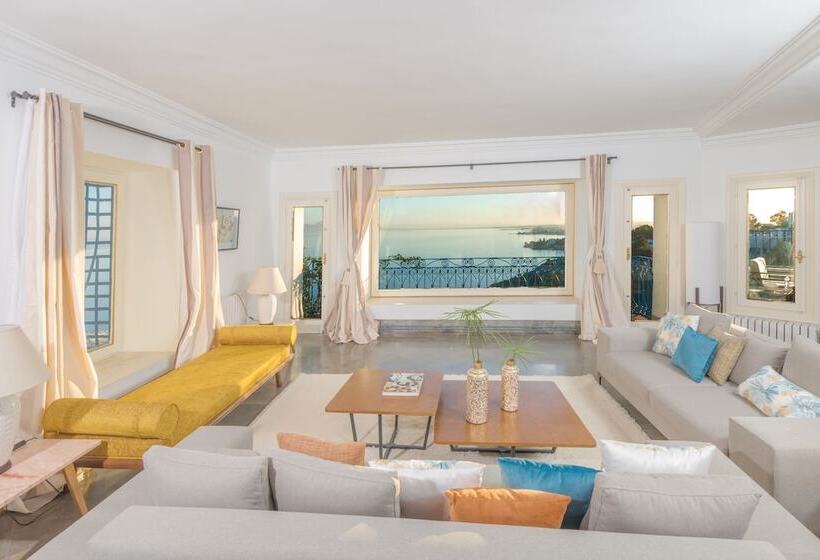 پانسیون La Demeure