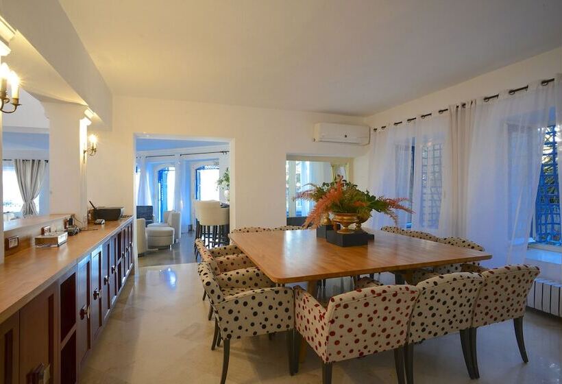 پانسیون La Demeure