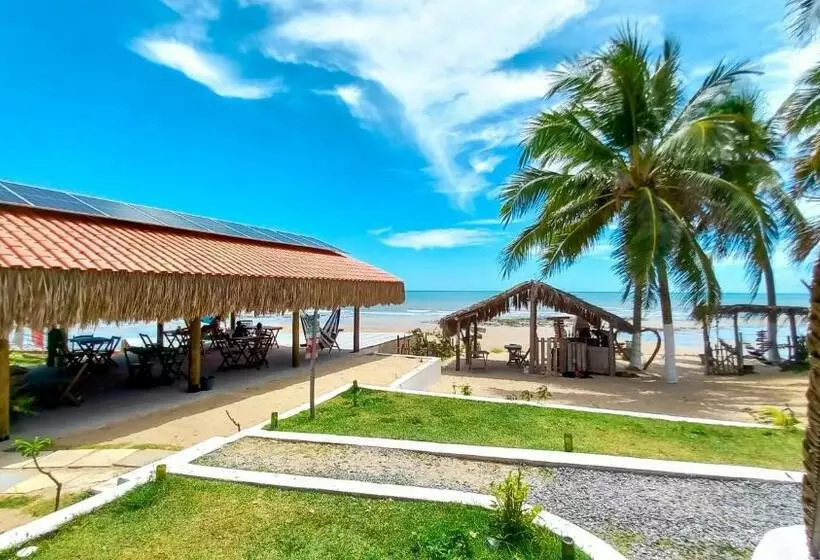 Retkeilymaja Pousada Chalé Dos Ventos Praia De Caetanos Em Amontada
