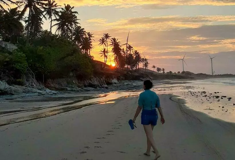 Retkeilymaja Pousada Chalé Dos Ventos Praia De Caetanos Em Amontada