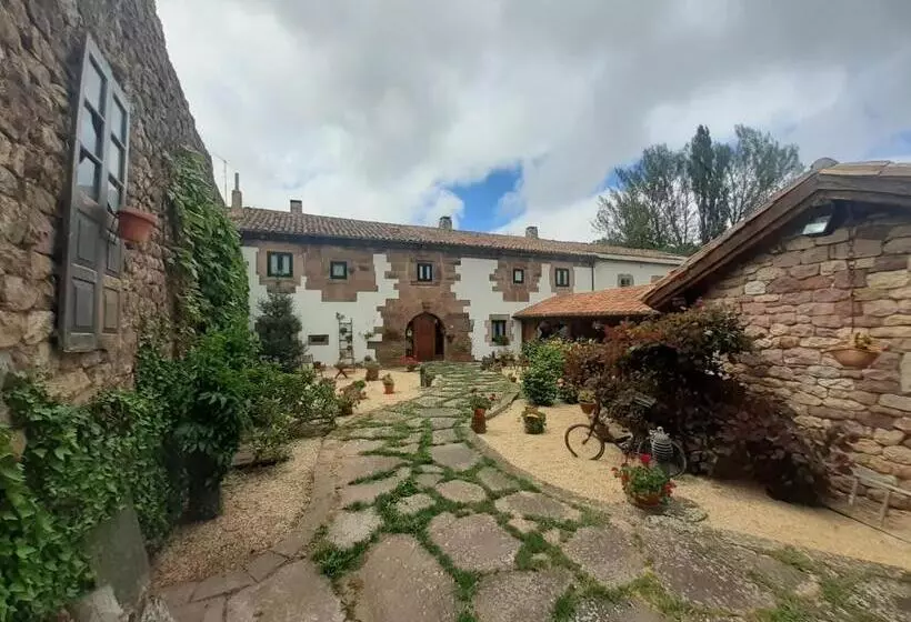 هتل La Casona De Barrio, Alto Campoo