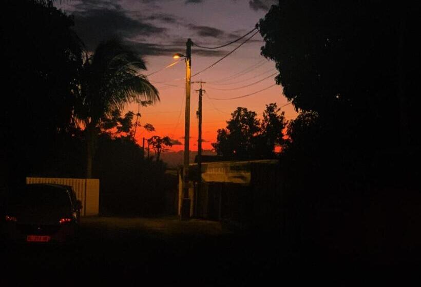 تختخواب و صبحانه Casa Babalahy