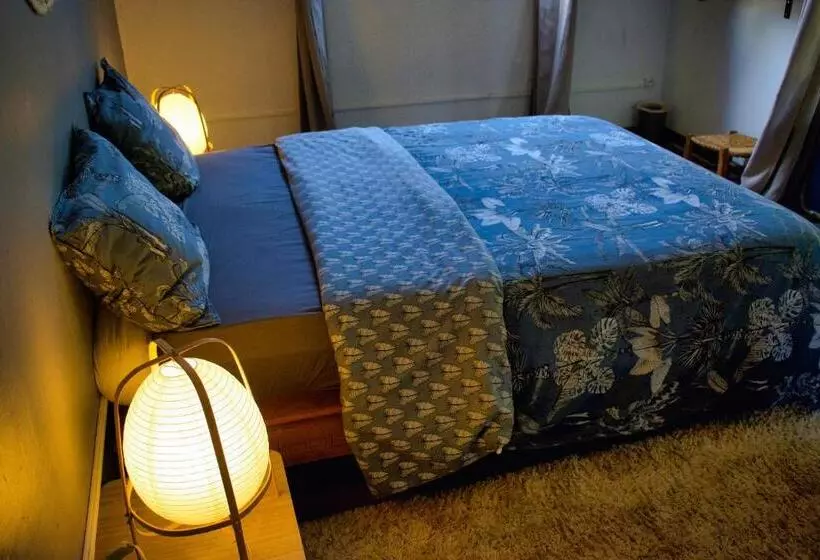 تختخواب و صبحانه Casa Babalahy