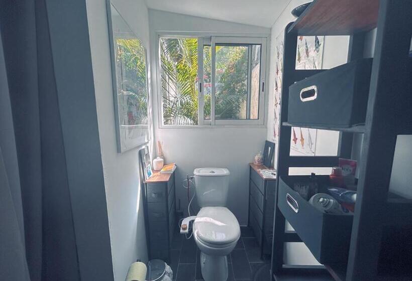 تختخواب و صبحانه Casa Babalahy