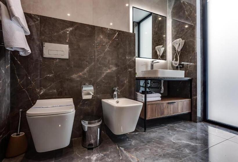 Отель Girskidelux