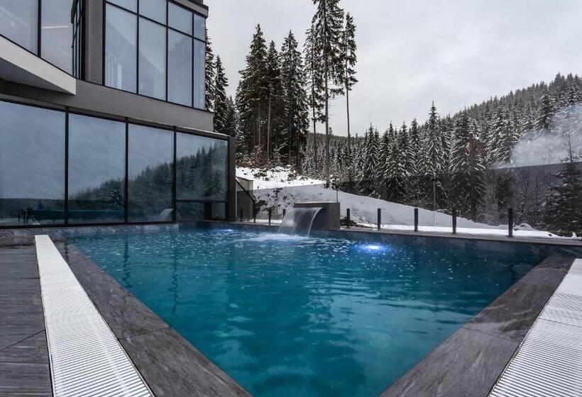 Отель Girskidelux