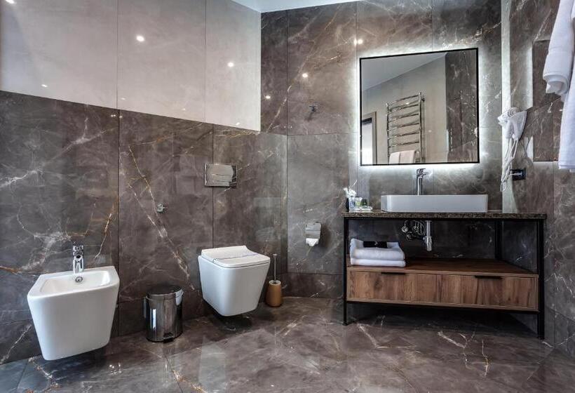 Отель Girskidelux