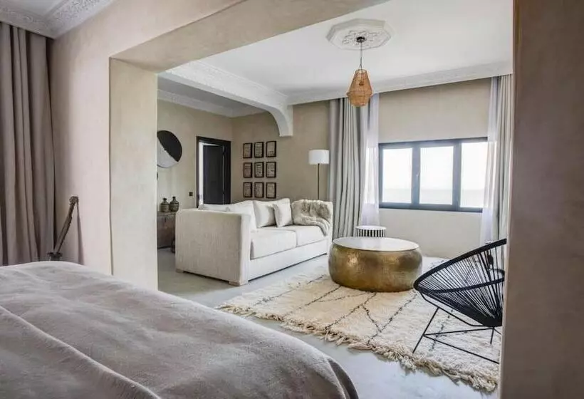 Hotelli Hôtel Oasis Dakhla