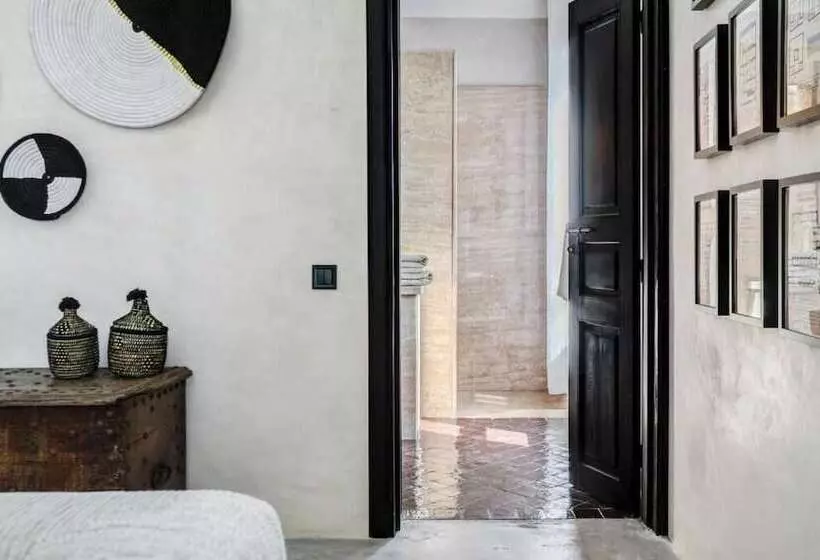 Hotelli Hôtel Oasis Dakhla