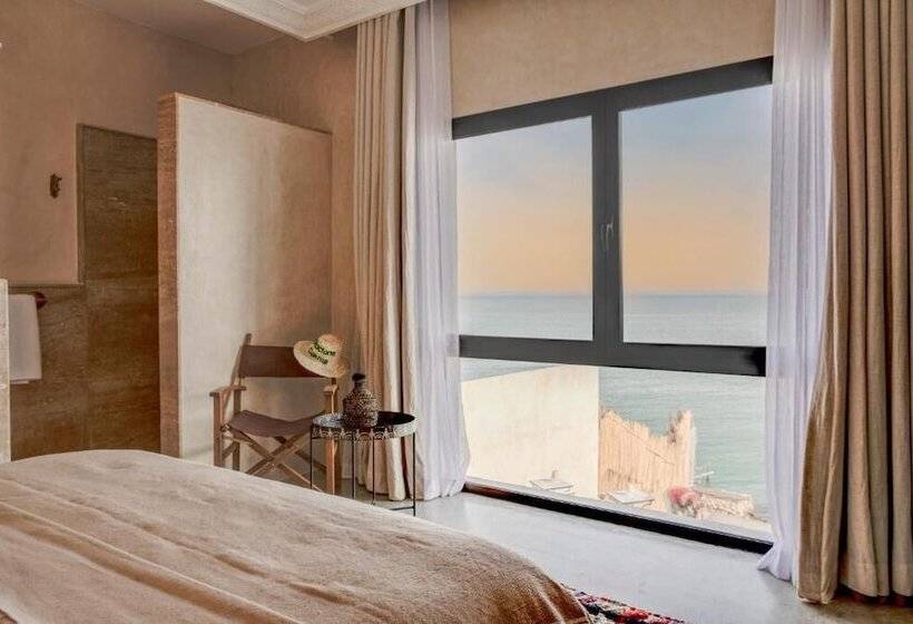 Отель Hôtel Oasis Dakhla