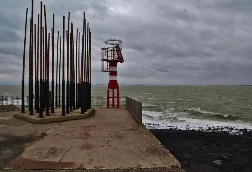 Hotelli Boot Koningin Emma I Kloeg Collection