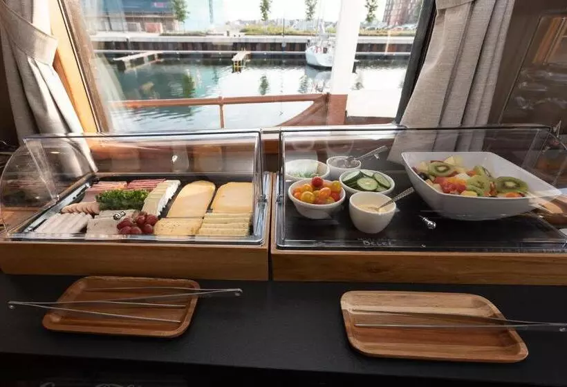 Hotelli Boot Koningin Emma I Kloeg Collection