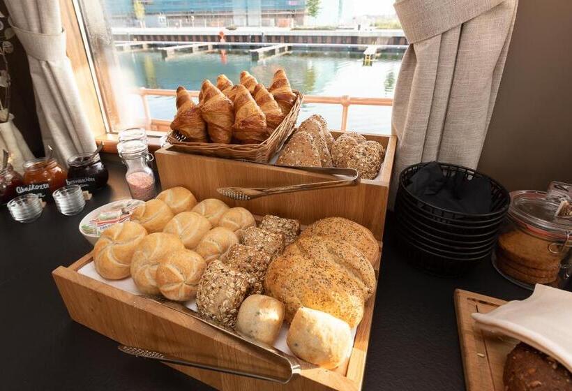 בית מלון כפרי Boot Koningin Emma I Kloeg Collection