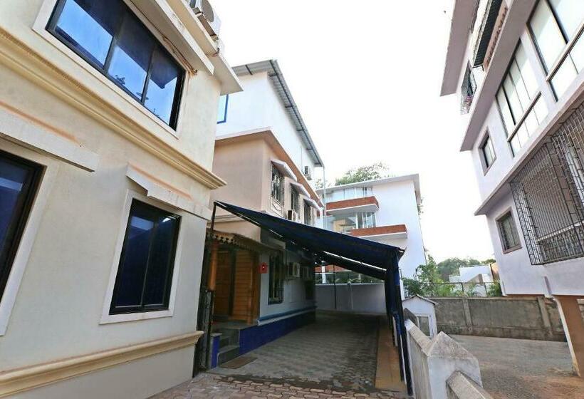 ホテル Oyo 84073 Summer Hill Guest House