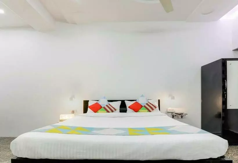 ホテル Oyo 84073 Summer Hill Guest House