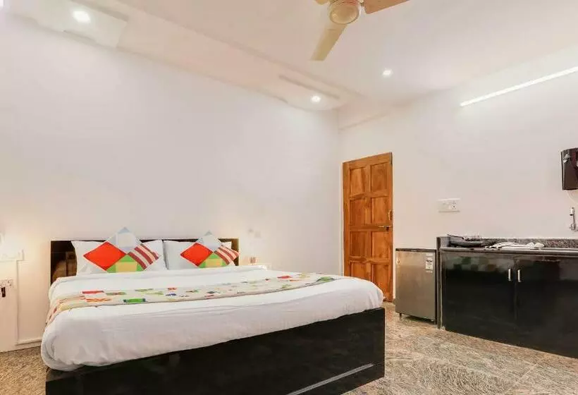 ホテル Oyo 84073 Summer Hill Guest House