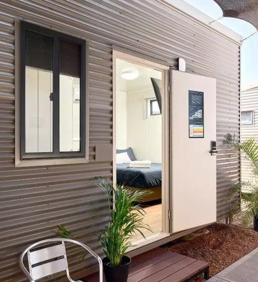 Hotelli Red Sands Accommodation Newman