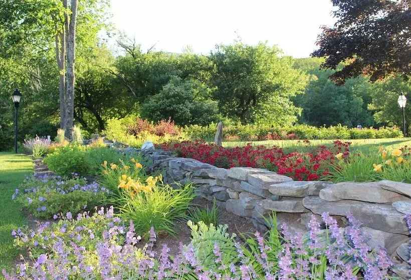 Hotelli The Hermitage Inn Vermont